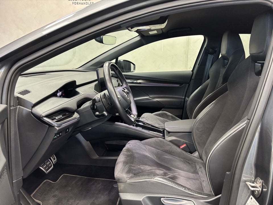 Skoda Enyaq 60 iV Sportline 5d