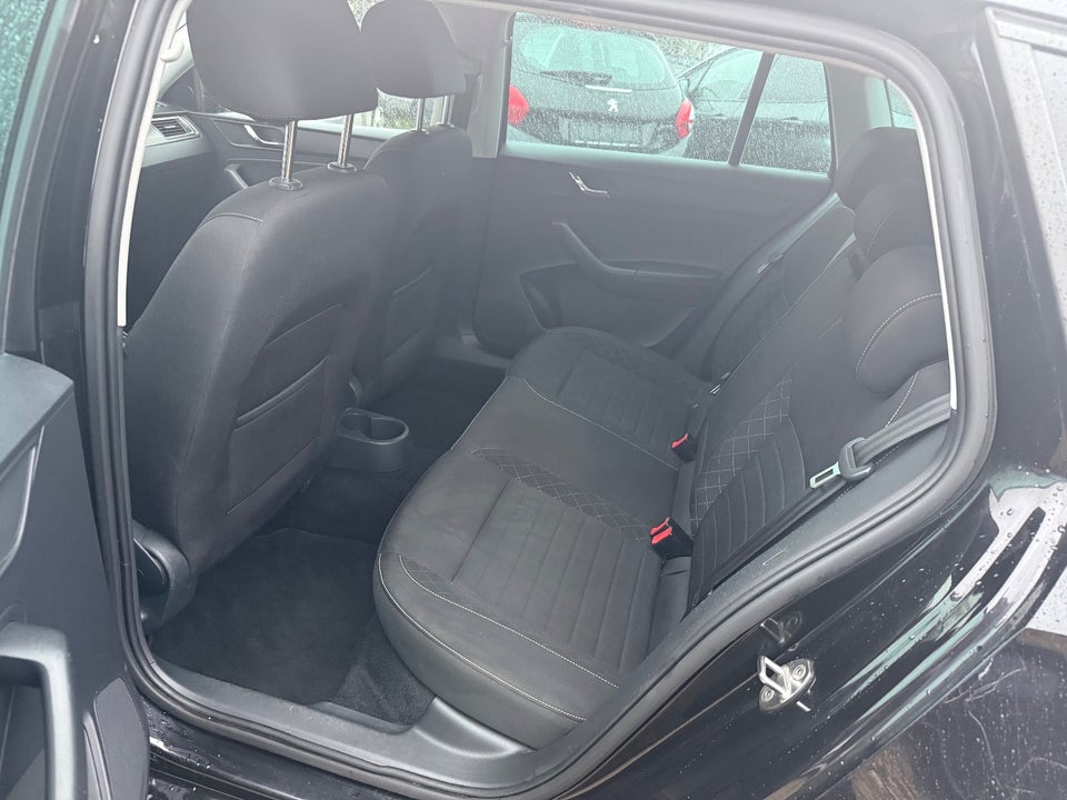 Skoda Rapid 1,2 TSi 90 Style Spaceback DSG 5d