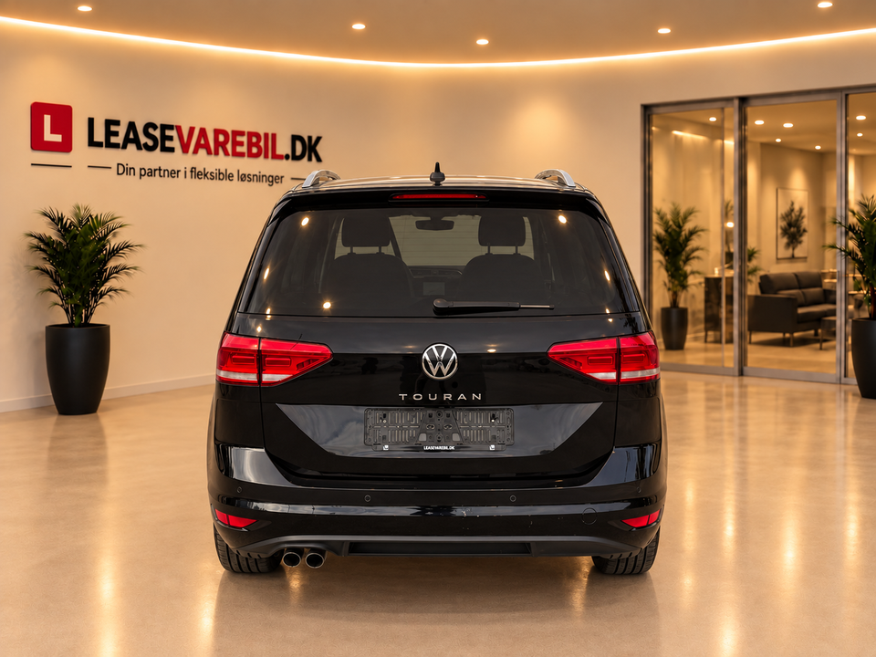 VW Touran 2,0 TDi 150 Highline DSG Van 5d