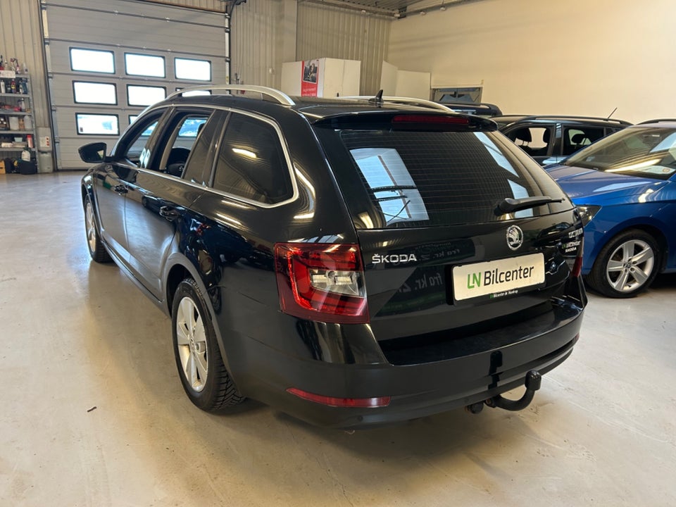 Skoda Octavia 1,8 TSi 180 Style Combi DSG 5d