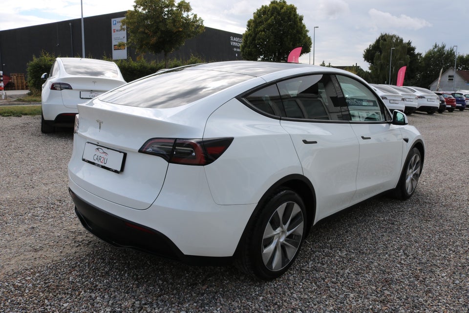Tesla Model Y RWD 5d