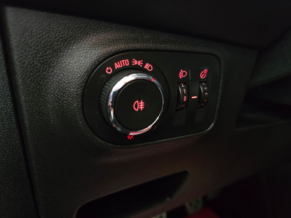 Opel Corsa 1,0 T 90 Cosmo 5d