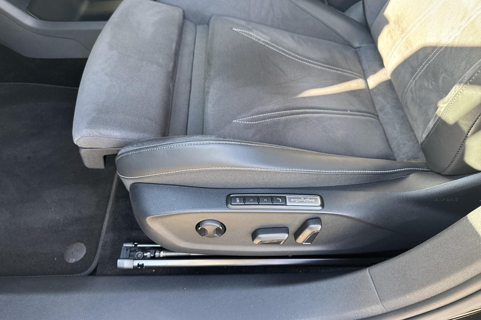 VW ID.7 77 Pro Tourer 5d