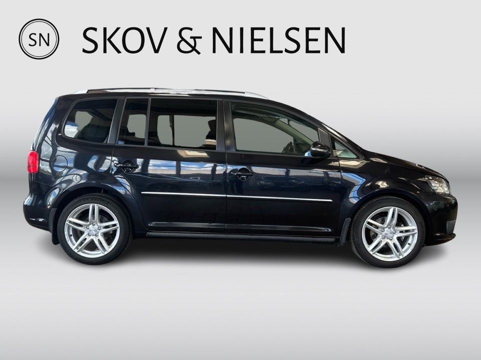 VW Touran 2,0 TDi 177 Highline DSG 7prs 5d
