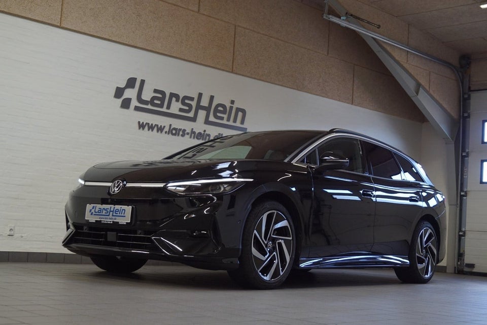 VW ID.7 77 Style Tourer 5d