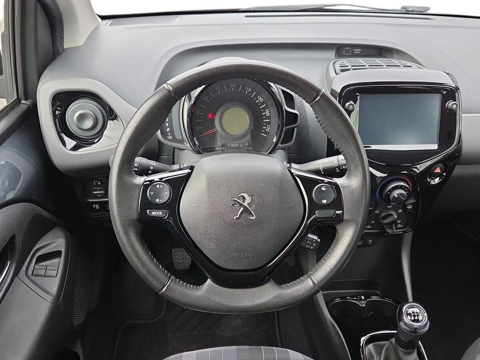 Peugeot 108 1,0 e-VTi 72 Selection 5d