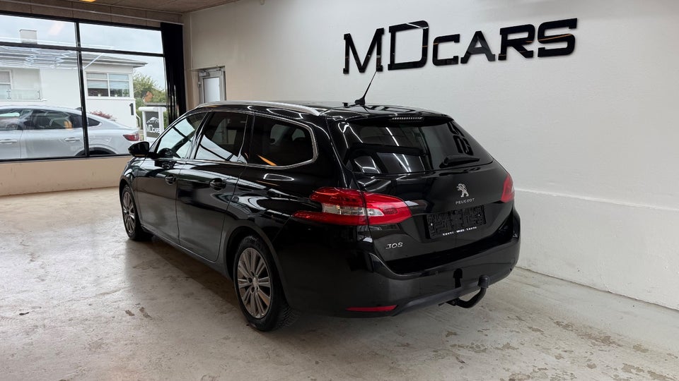 Peugeot 308 1,5 BlueHDi 130 Allure Sky SW 5d