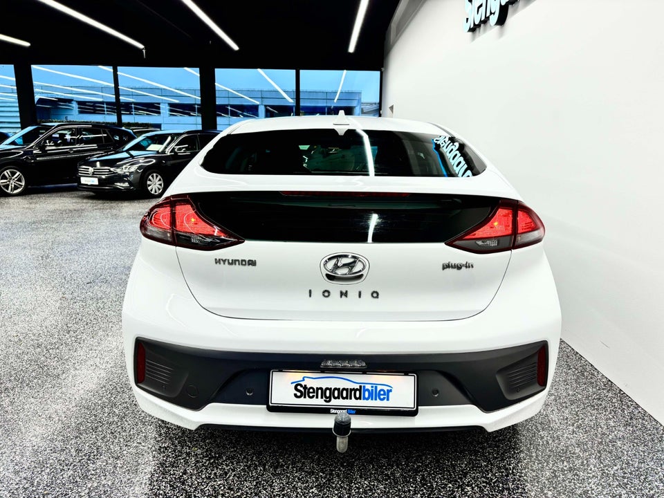 Hyundai Ioniq 1,6 PHEV Trend DCT 5d