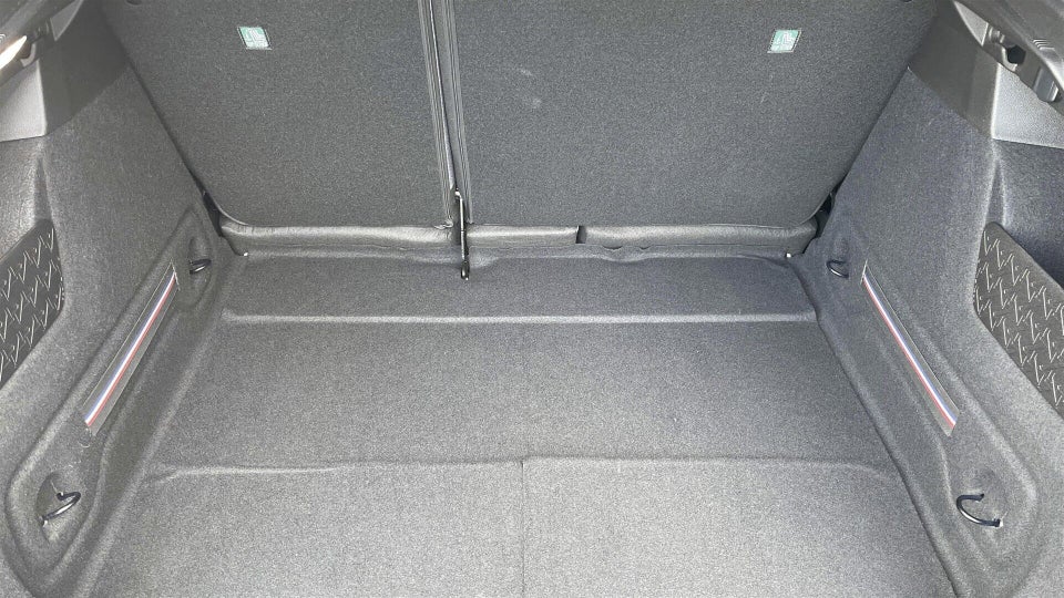 Renault 4 E-Tech 52 Techno 5d