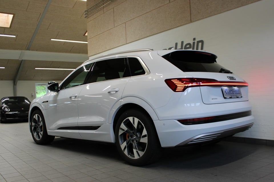 Audi e-tron 50 S-line quattro 5d