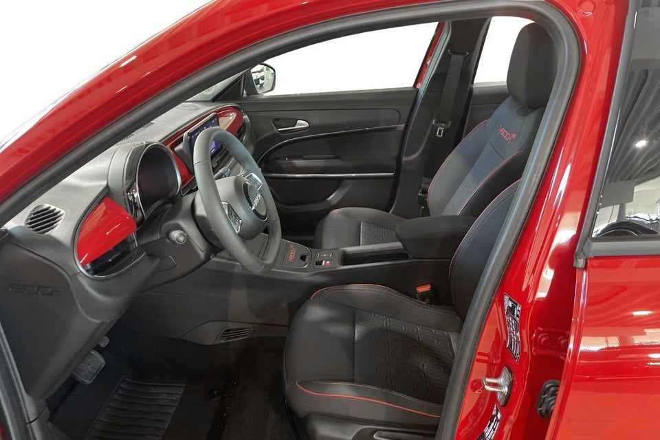 Fiat 600e 54 (RED) 5d