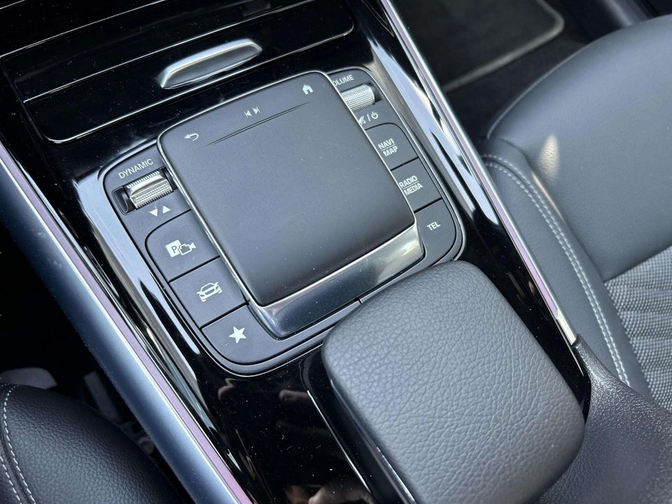 Mercedes EQA350 Progressive 4Matic 5d