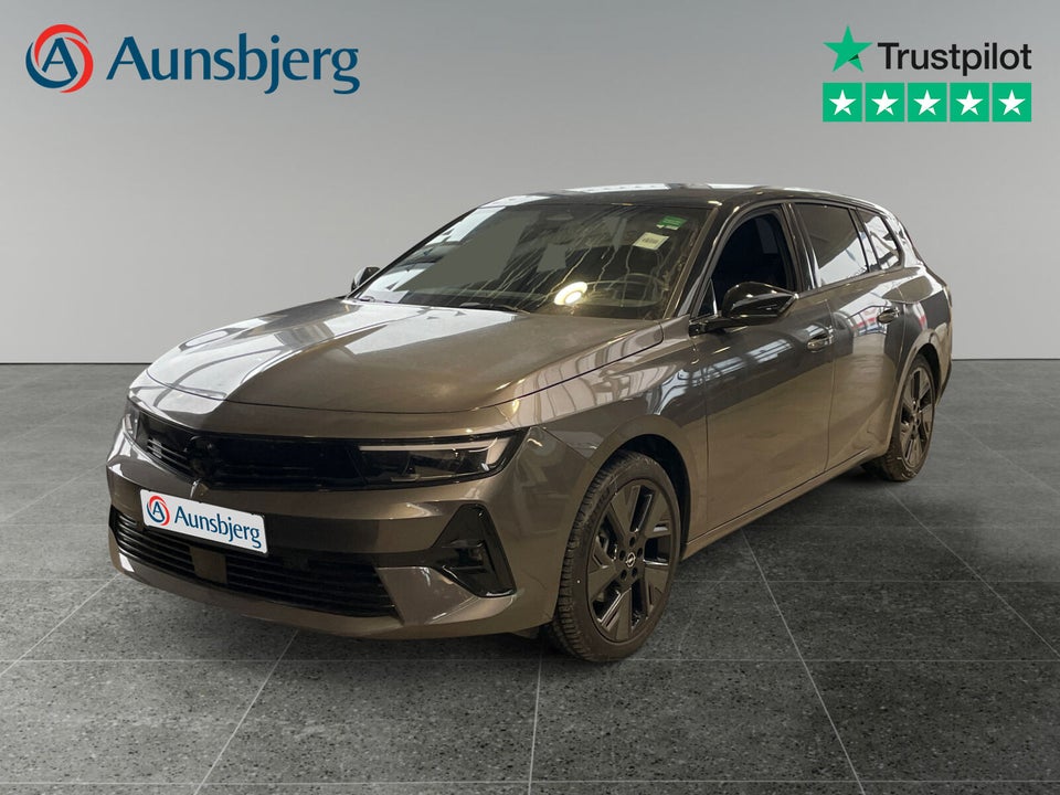 Opel Astra-e 54 GS Sports Tourer 5d