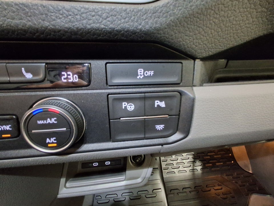 VW Crafter 35 2,0 TDi 177 Kassevogn L3H3 aut.