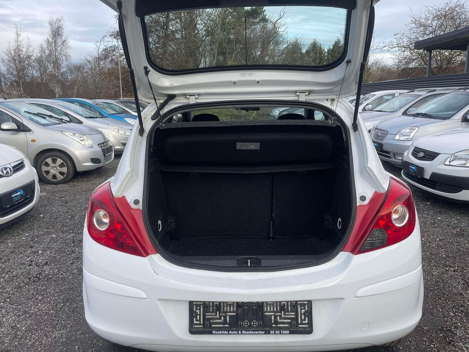 Opel Corsa 1,0 12V Enjoy 3d