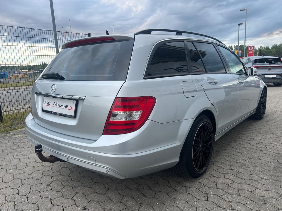 Mercedes C200 2,2 CDi Avantgarde stc. aut. BE 5d