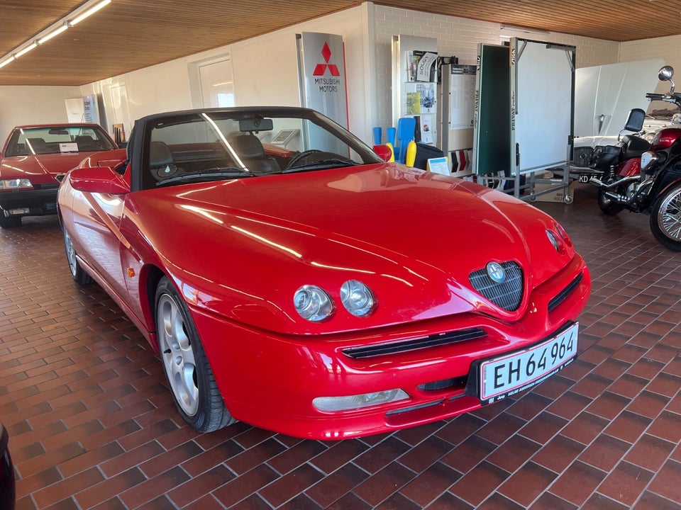 Alfa Romeo Spider 2,0 TS 2d