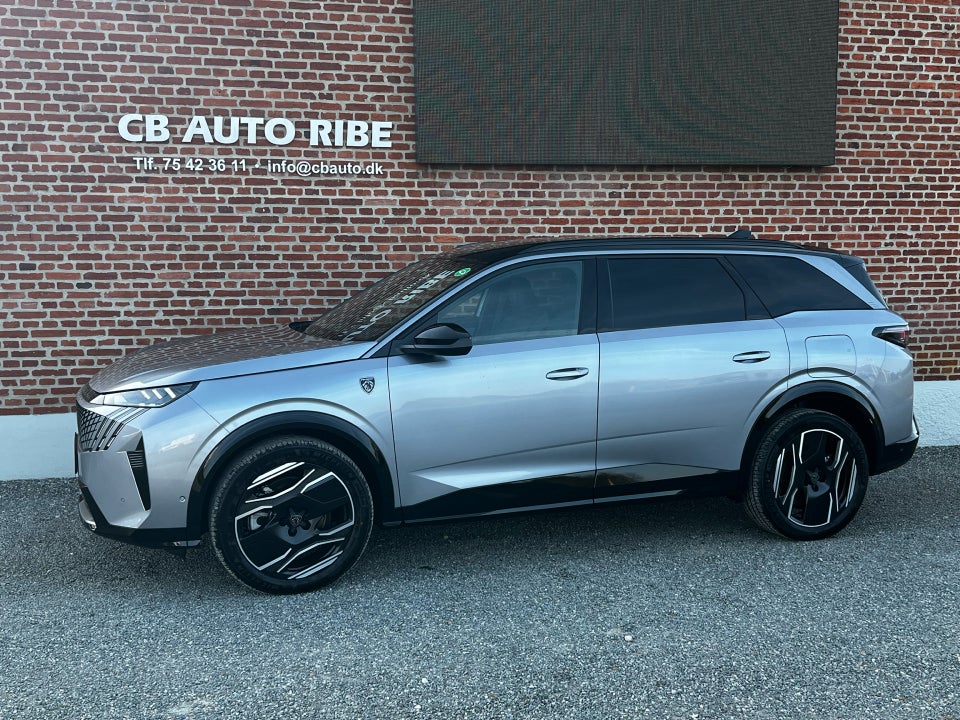 Peugeot e-5008 77 GT Pack 7prs 5d