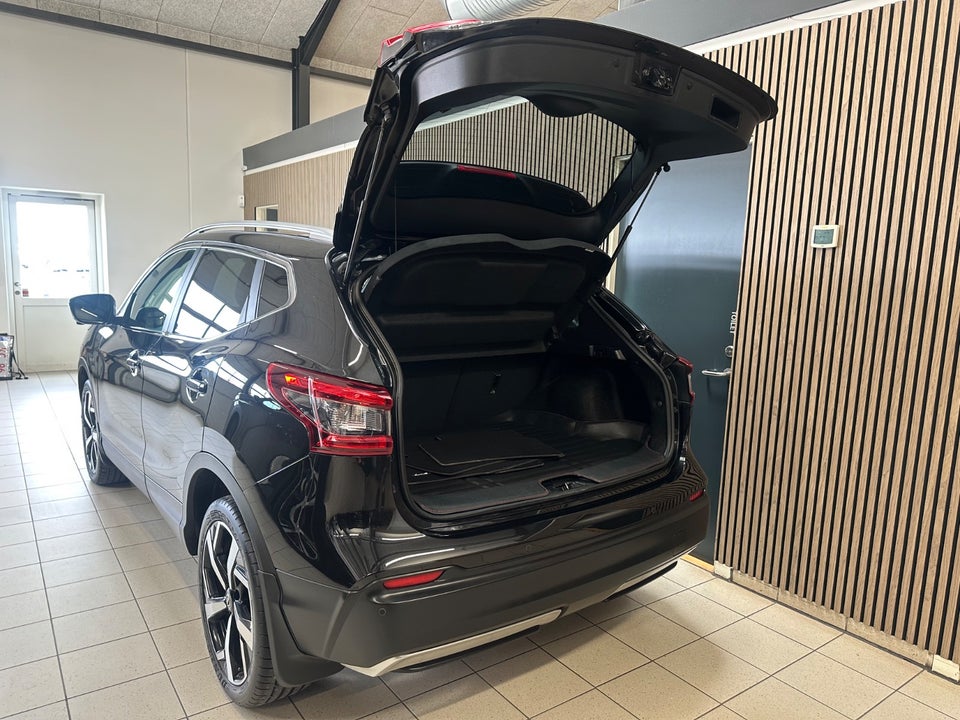 Nissan Qashqai 1,2 Dig-T 115 Tekna+ X-tr. 5d