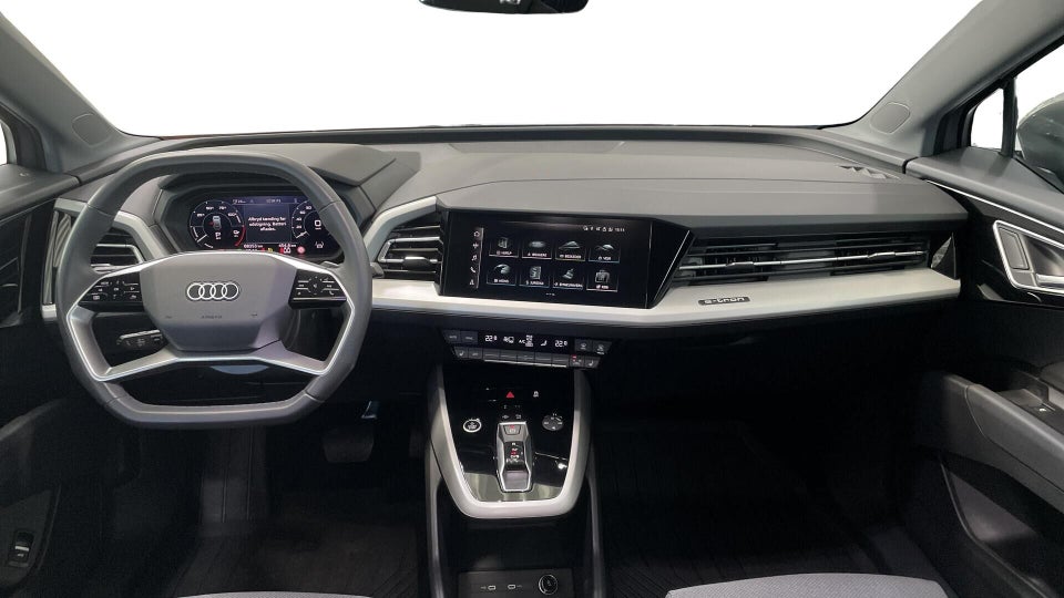 Audi Q4 e-tron 50 quattro 5d
