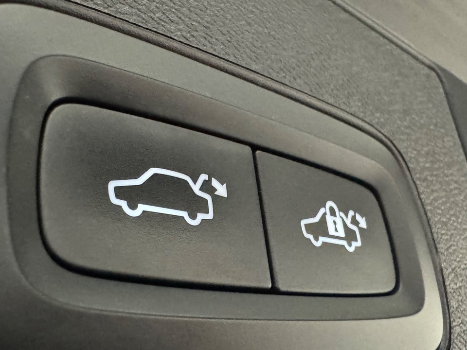 Volvo XC60 2,0 T6 ReCharge Inscription aut. AWD 5d