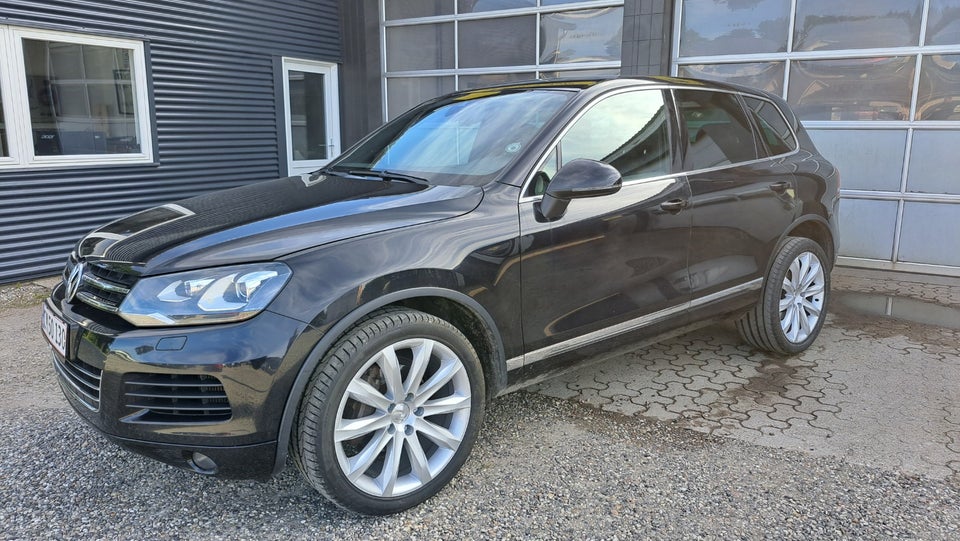 VW Touareg 3,0 V6 TDi Tiptr. 4Motion BMT 5d