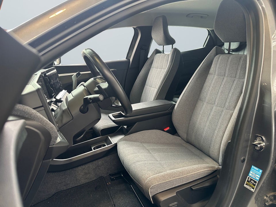 Renault Megane E-Tech 40 Equilibre 5d