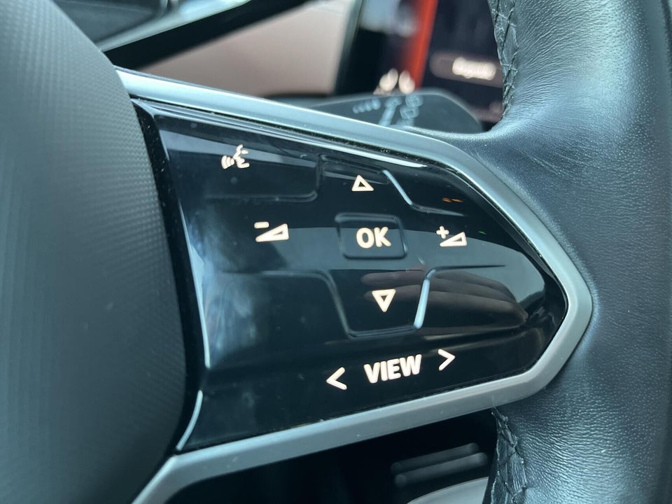 VW ID.4 77 Pro Family 5d