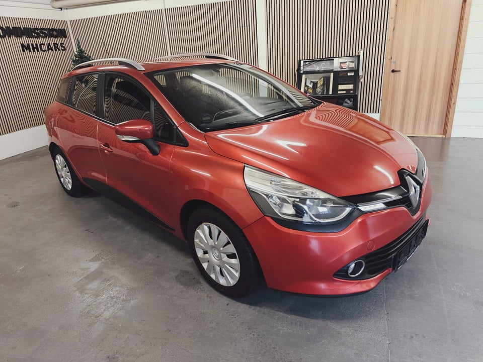 Renault Clio IV 0,9 TCe 90 Expression Sport Tourer 5d