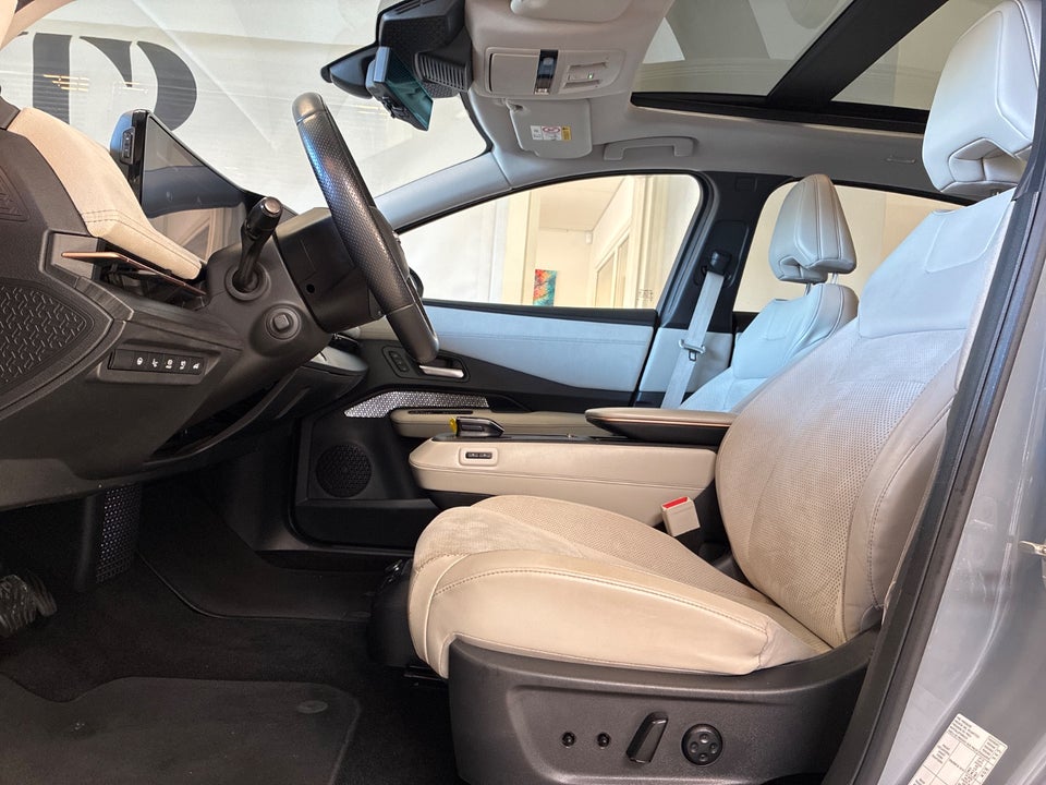 Nissan Ariya 87 Evolve 5d