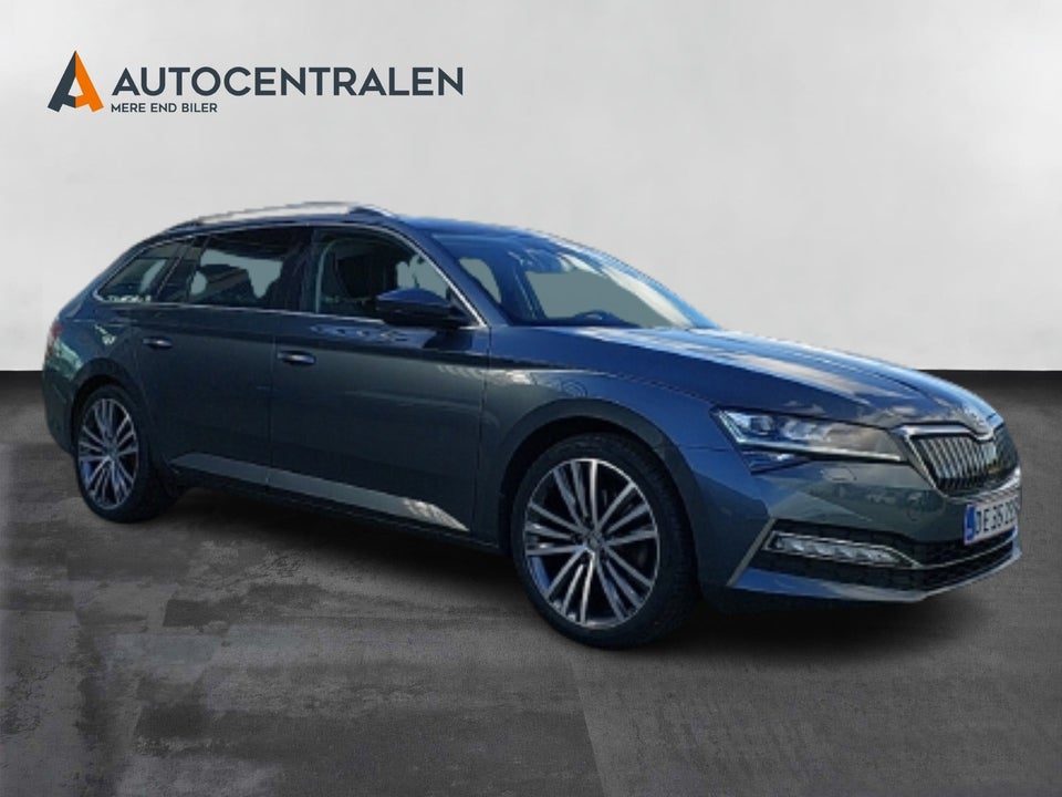 Skoda Superb 1,4 TSi iV Business Executive Combi DSG 5d