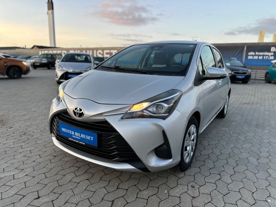 Toyota Yaris 1,0 T2 5d