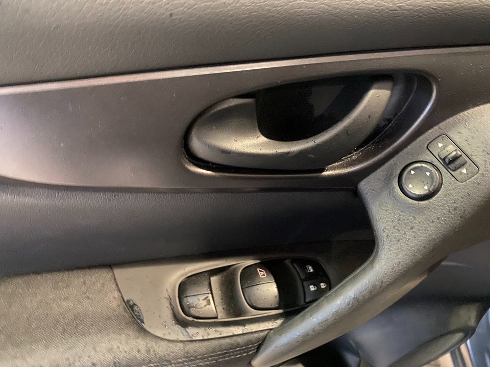 Nissan Qashqai 1,2 Dig-T 115 Visia X-tr. 5d