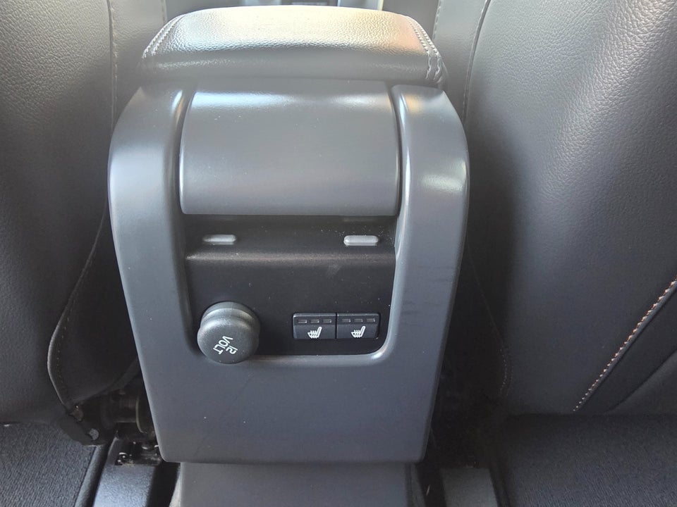 Volvo XC60 2,0 D4 190 Momentum 5d