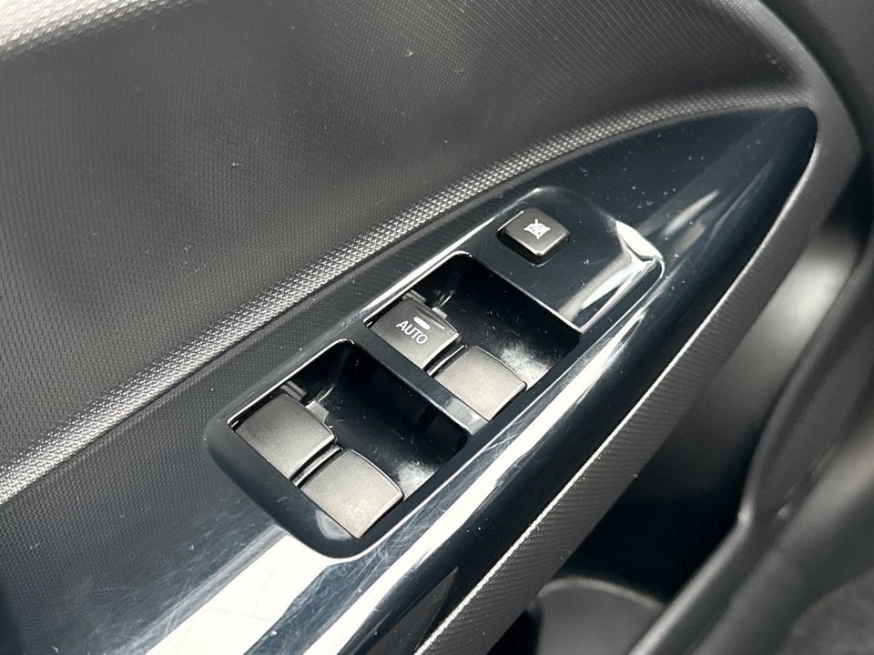 Mitsubishi Space Star 1,2 Instyle 5d