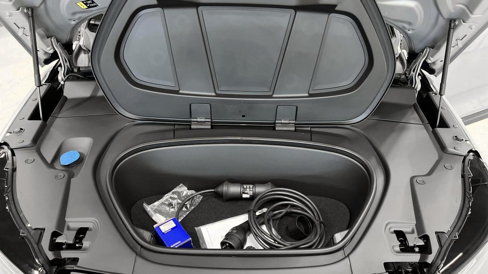 Volvo XC40 P6 ReCharge Core 5d