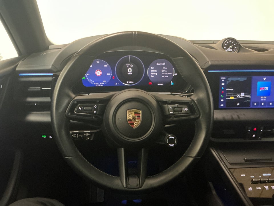 Porsche Macan 4 5d