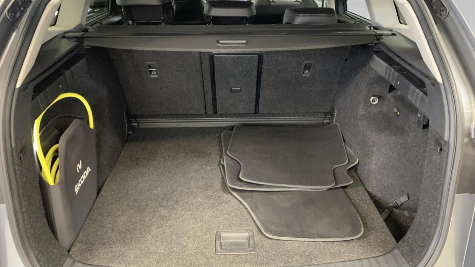Skoda Enyaq 85 iV Premium 5d