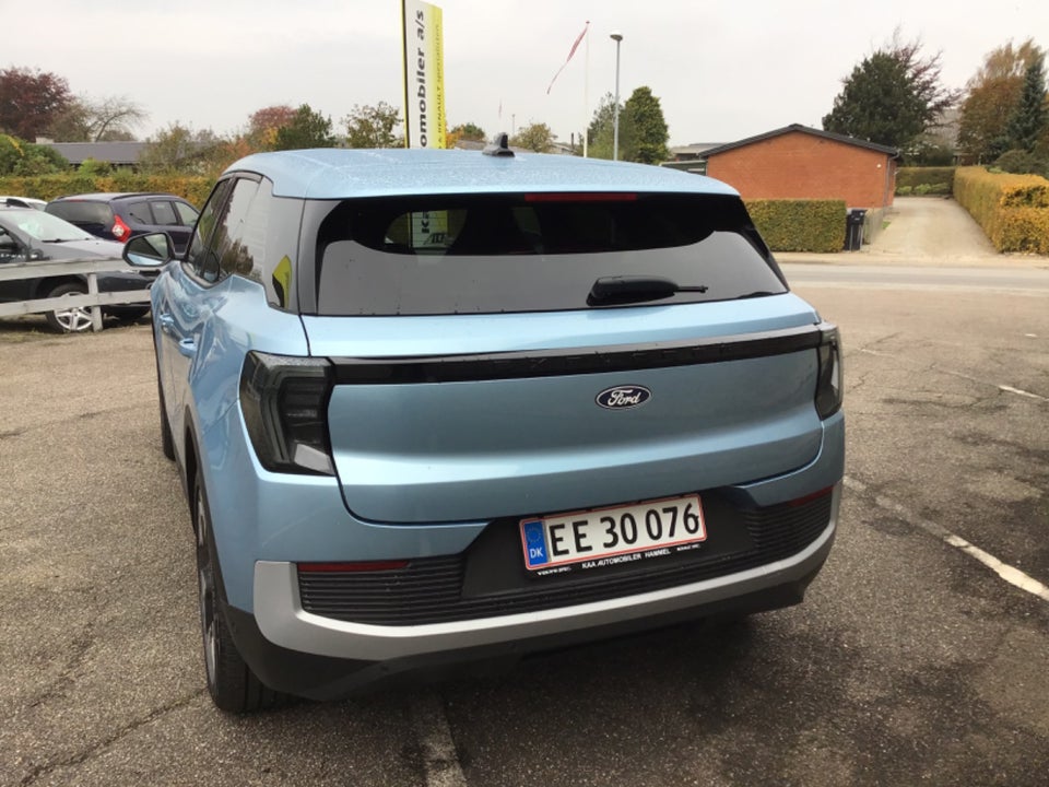 Ford Explorer 79 Premium Extended Range AWD 5d