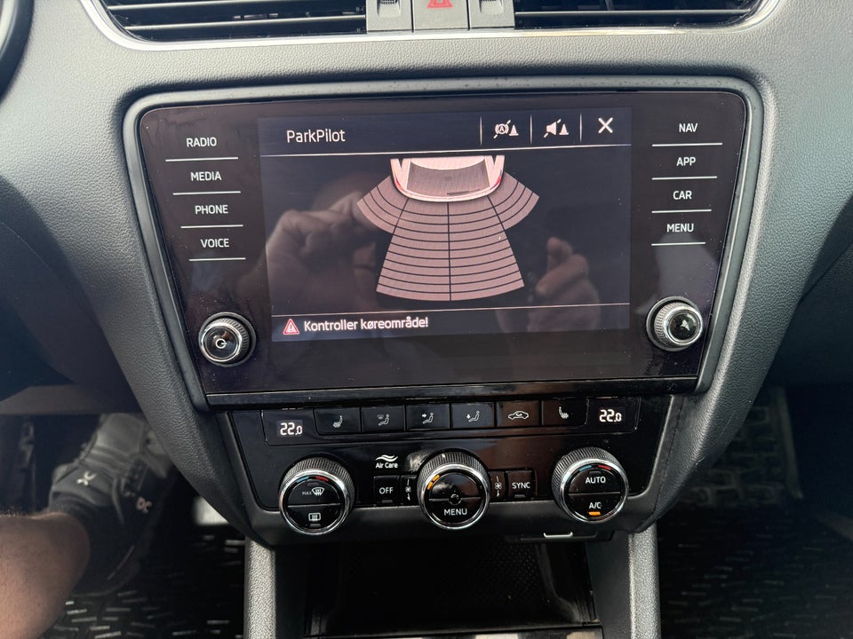 Skoda Octavia 2,0 TSi 190 Business Line Combi DSG 5d