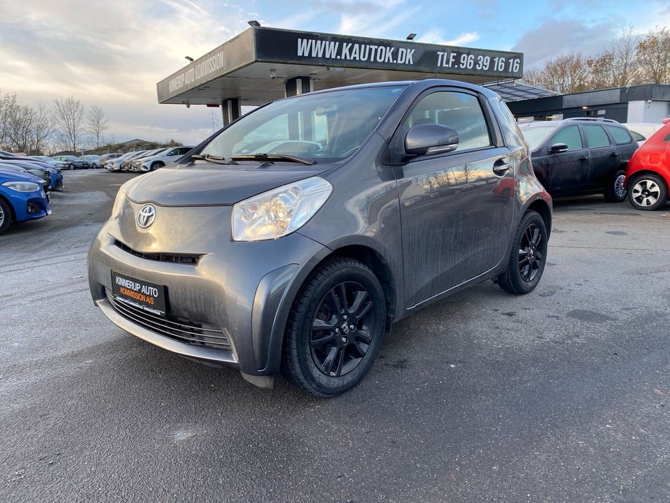 Toyota iQ 1,3 VVT-i Q2 3d