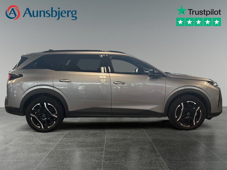 Peugeot e-5008 77 Allure 7prs 5d