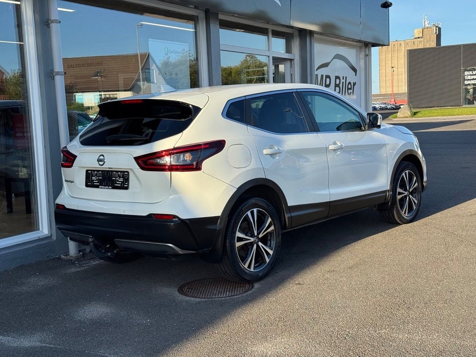 Nissan Qashqai 1,5 dCi 115 N-Connecta DCT 5d