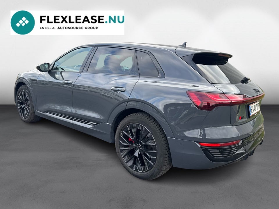 Audi Q8 e-tron 50 S-line quattro 5d