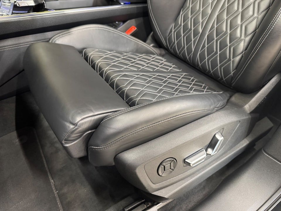 Audi e-tron 55 S-line Sportback quattro 5d