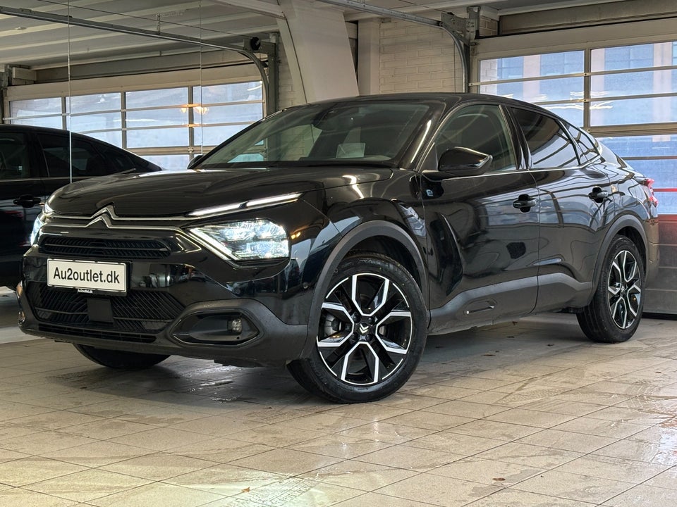 Citroën ë-C4 X 50 Shine 4d