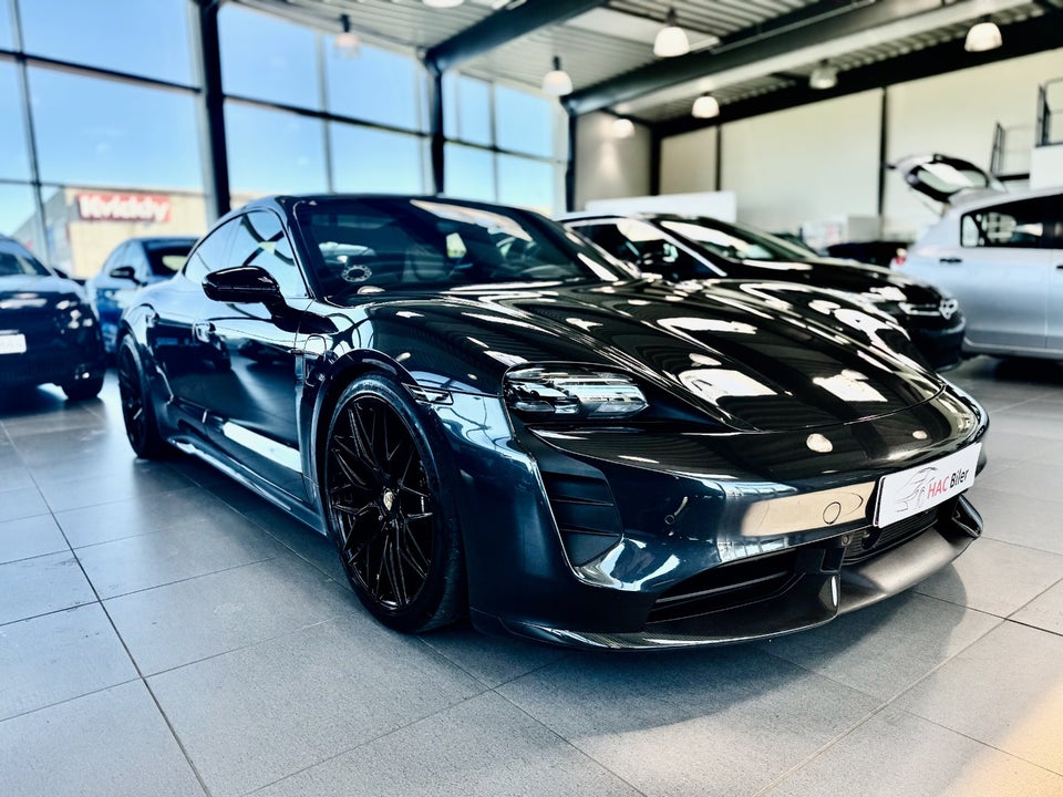 Porsche Taycan 4S Performance+ 4d