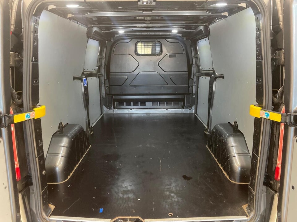 Ford Transit Custom 320L 2,0 TDCi 185 Sport aut.