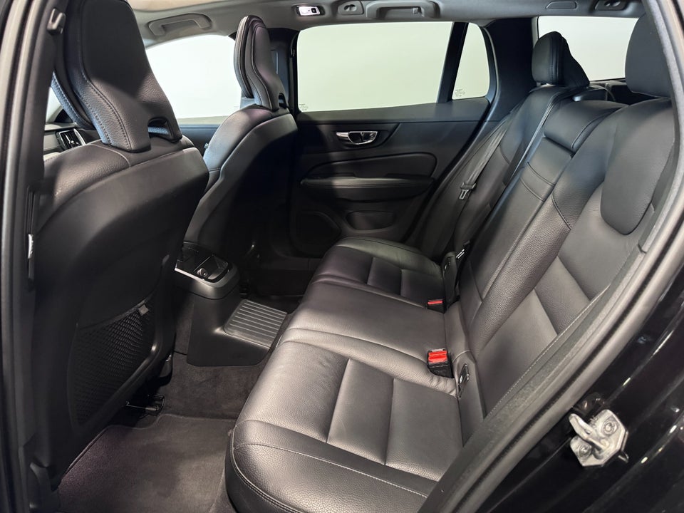 Volvo V60 2,0 T6 ReCharge Inscription aut. AWD 5d