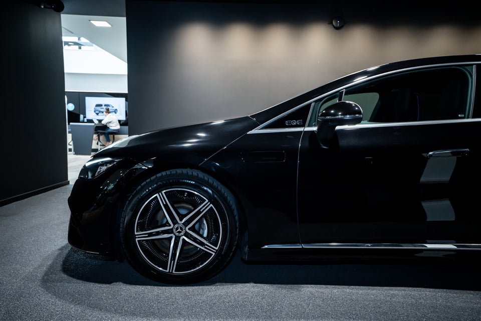Mercedes EQE350 AMG Edition 4d